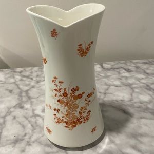 Mikasa Bone China Eastwind Collection Vase